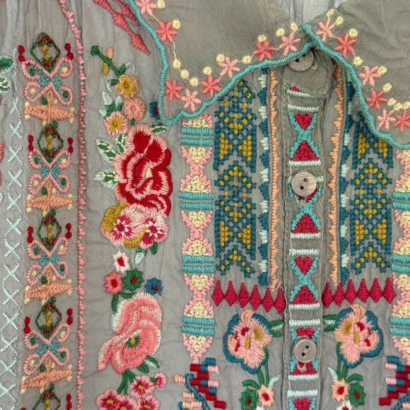 Johnny Was Silky Floral Embroidered Tunic Blouse - Picture 6 of 8